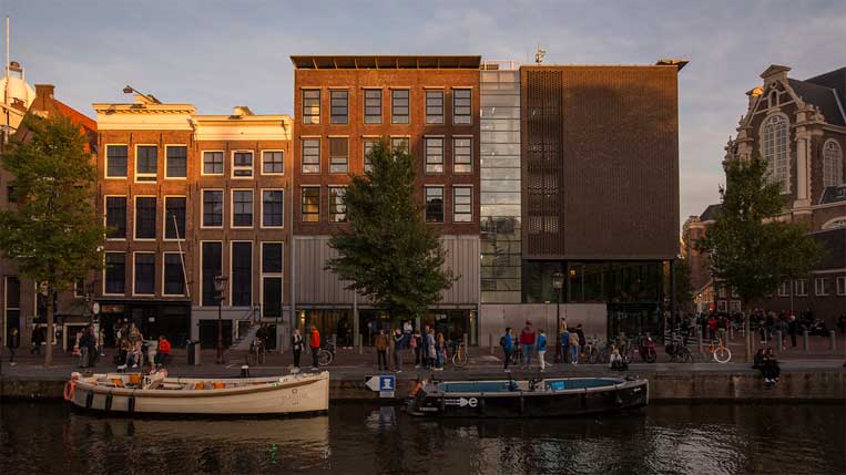 Photo courtesy of © Anne Frank House / Photographer: Cris Toala