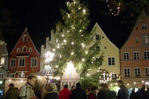 Christmas market - CarniFest Online Photo © All Rights Reserved