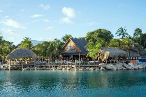 Curaçao view - Photo by: Mariamichelle via pixabay.com