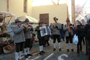 Fair of Saint Orso (la Fiera di Sant'Orso di Aosta) - Photo by: www.fieradisantorso.it