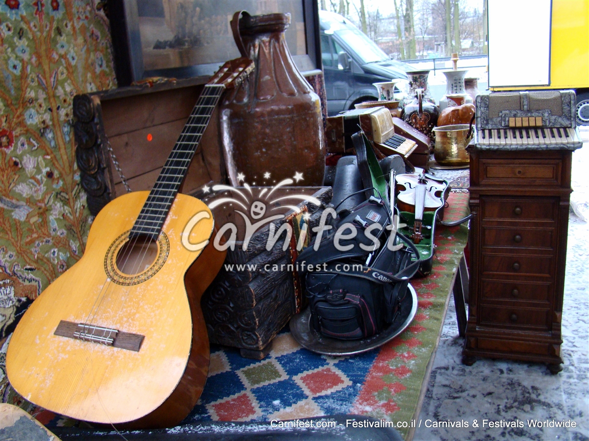 Flea Market - CarniFest Online Photo © All Rights Reserved