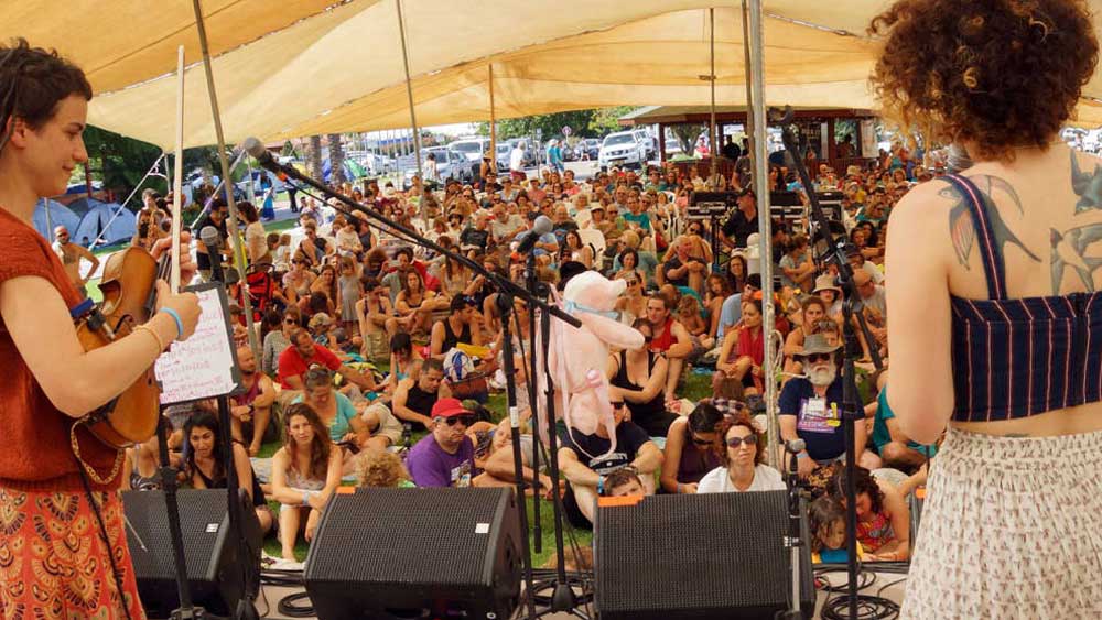 Photo: www.jlfestival.com