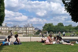 Jardin du luxembourg Paris - Photo by: Sabine Krzikalla [Via pixabay.com]