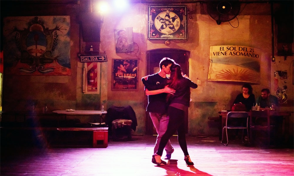 Tango dance in Buenos Aires - Photo: Travel Buenos Aires -  [www.travel.buenosaires.gob.ar]