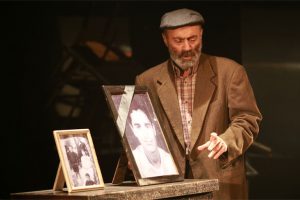 Return to Haifa - Beit Ha'gefen play - Photo by: Beit Ha'gefen