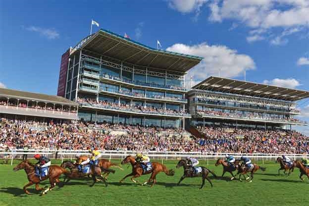 Yorkshire Ebor Festival - Photo by: www.yorkracecourse.co.uk